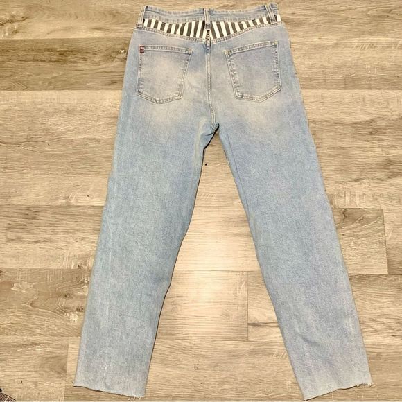 BDG URBAN OUTFITTERS High Rise Girlfriend Jeans in Rinsed w/Striped Yoke Sz 29 - Picture 8 of 15